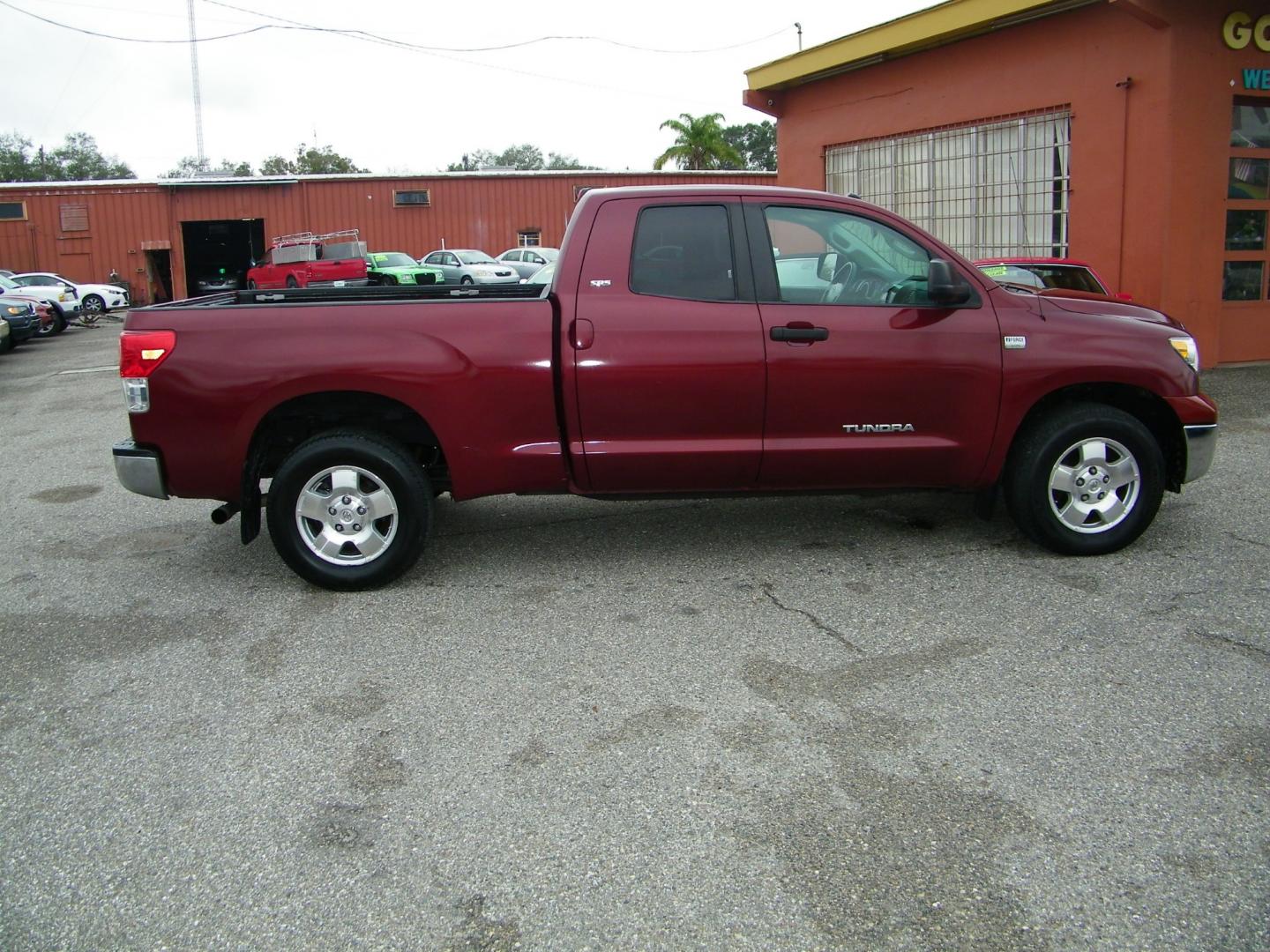 2010 Maroon /Gray Toyota Tundra SR5 Double Cab 4.6L 2WD (5TFRM5F14AX) with an 4.6L V8 DOHC 32V engine, 5-Speed Automatic Overdrive transmission, located at 4000 Bee Ridge Road, Sarasota, FL, 34233, (941) 926-0300, 27.298664, -82.489151 - Photo#6